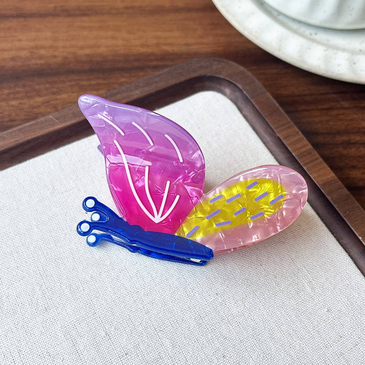 ABTRACT BUTTERFLY RESIN HAIR CLAW