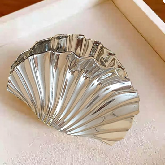 Sea Shell Claw Clip - Medium