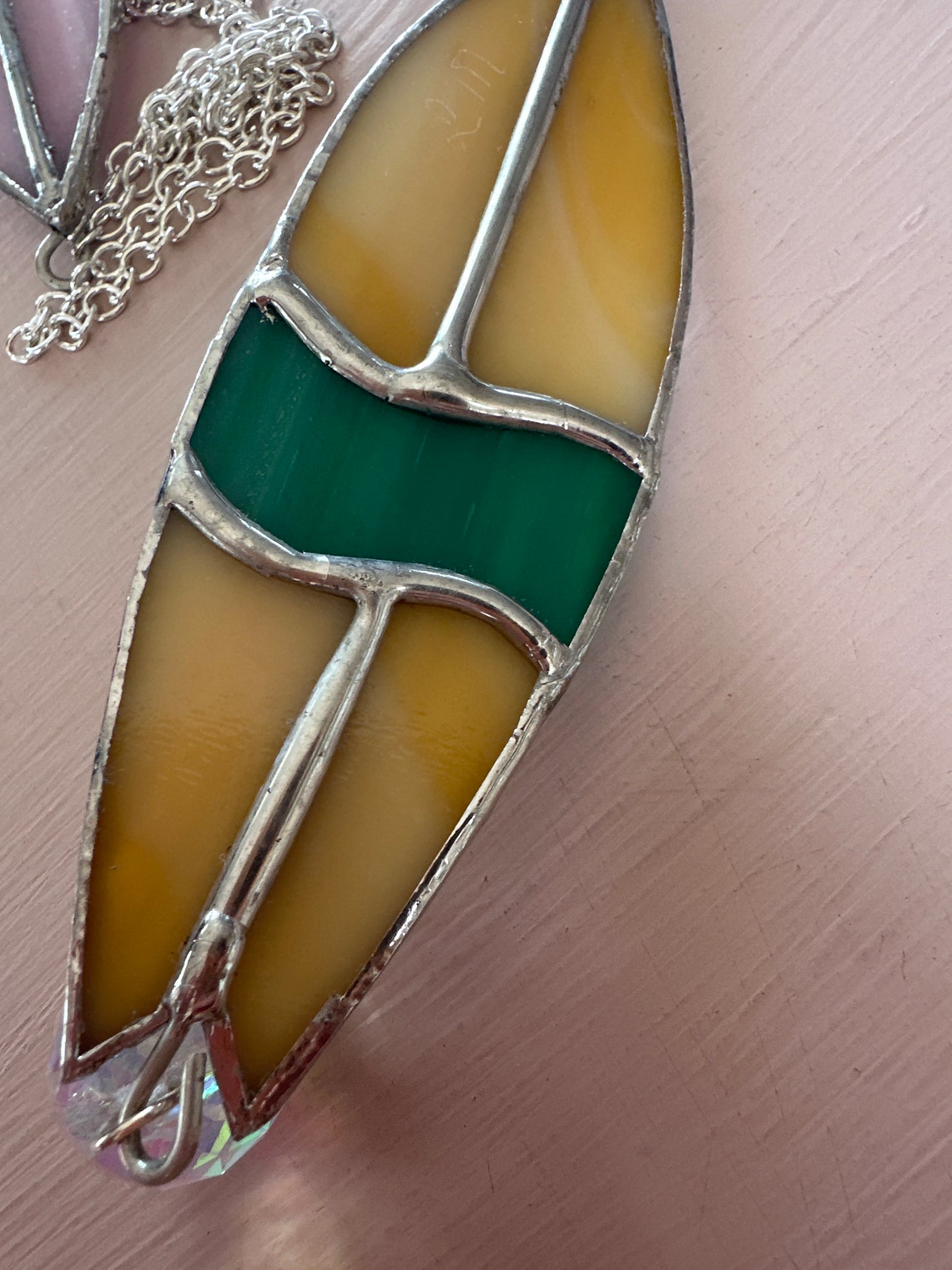 Lizard Glass Design - Surfboard stained glass