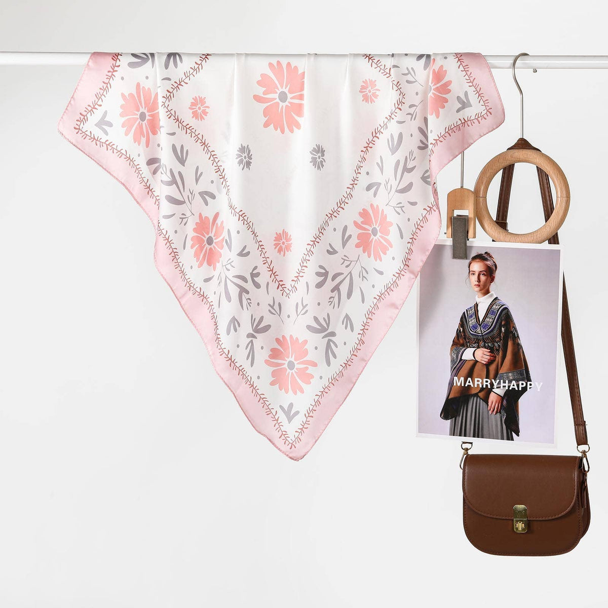Floral Print Silk-Finish Bandana Scarf | 40SC719